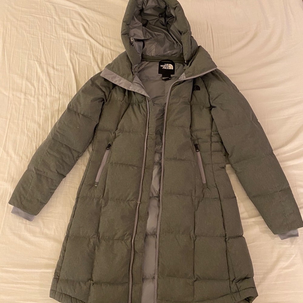 The North Face Women’s Acropolis Parka